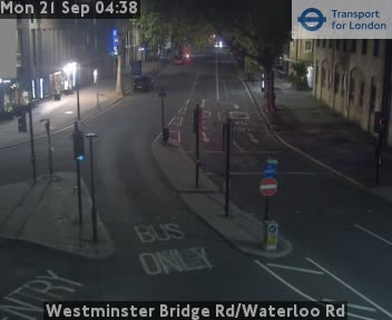Westminster Bridge Rd/Waterloo Rd Zoom towards Borough