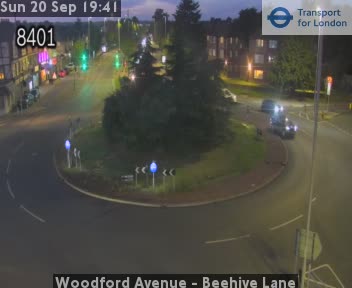 Woodford Avenue - Beehive Lane North - Woodford Ave twds M11