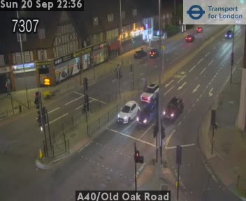 A40/Old Oak Road WEST-A40 Western Ave