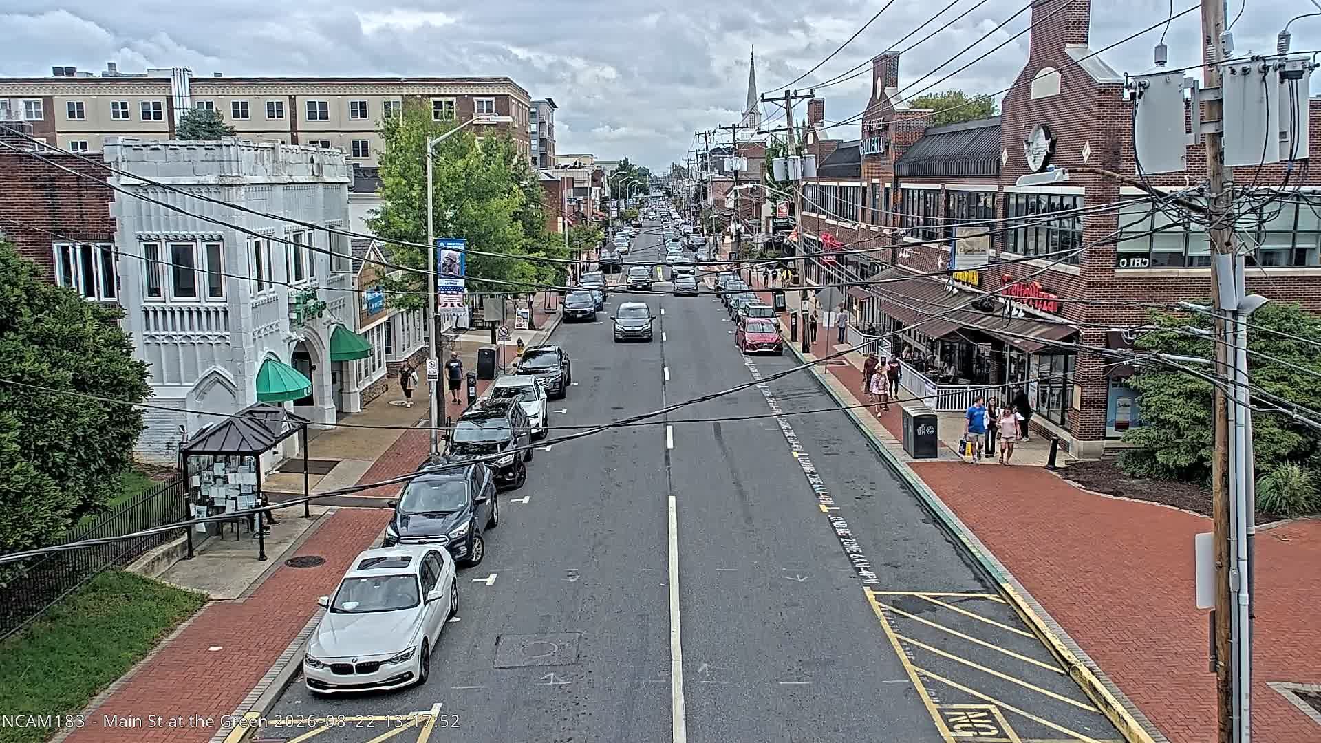 Newark: E MAIN ST (SR 273) @ THE GREEN