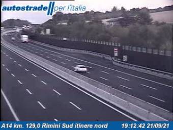 Webcam Rimini: Traffic A14 - KM 129,0 - Rimini Sud itinere nord