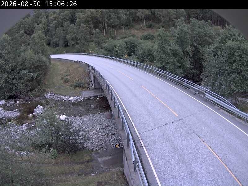 Naddvik: F53 - Årdalstangen
