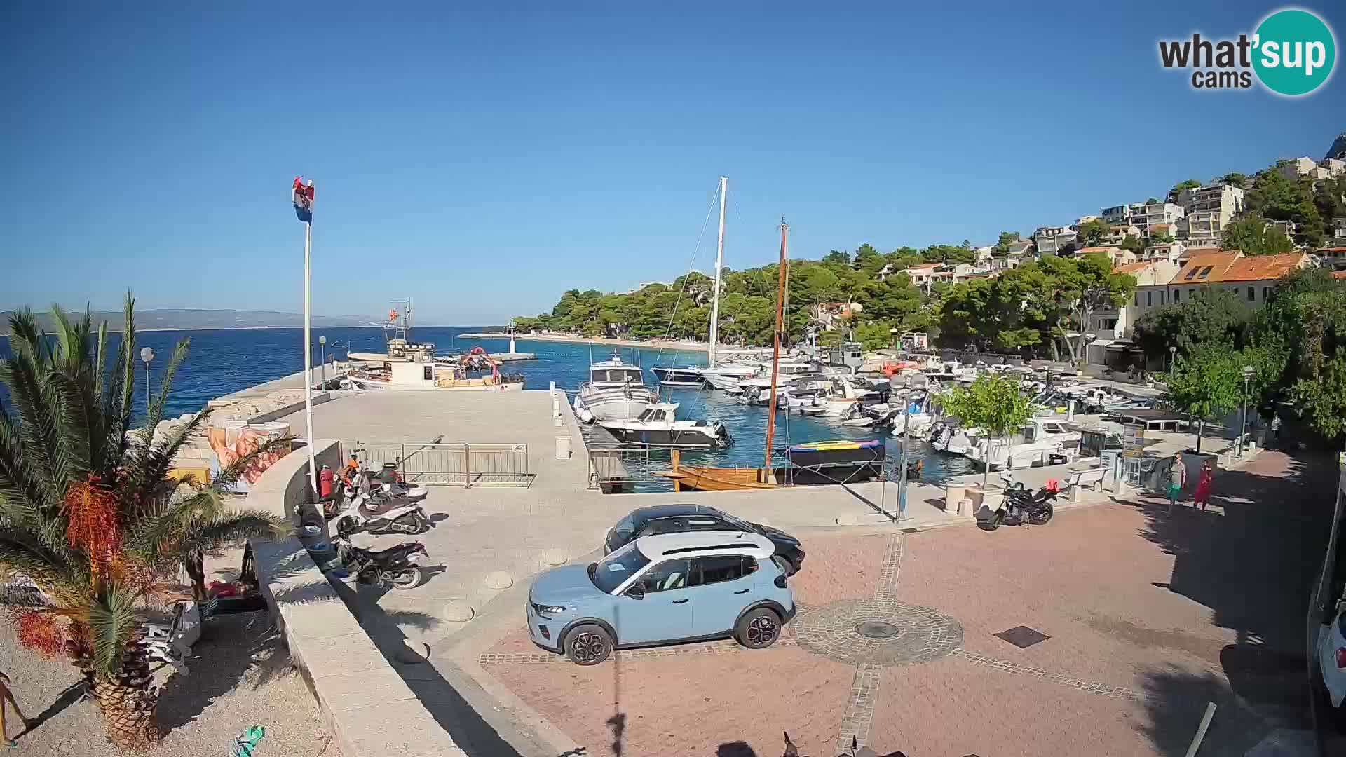 Webcam Brela: Livestream Marina