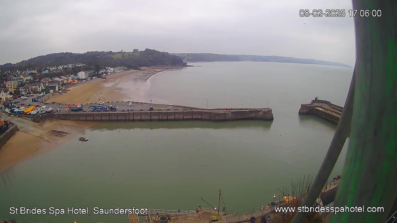 Saundersfoot › North-East: › North-East