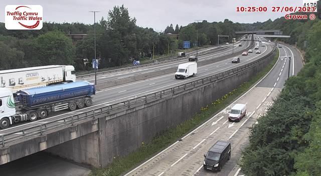 Langstone: M4 eastbound at junction 24 (Coldra)