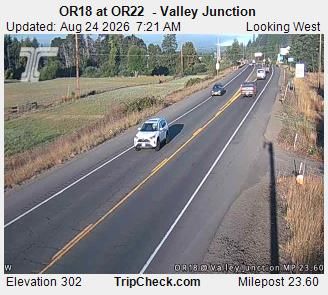 Willamina: ORE18 at ORE22 - Valley Junction
