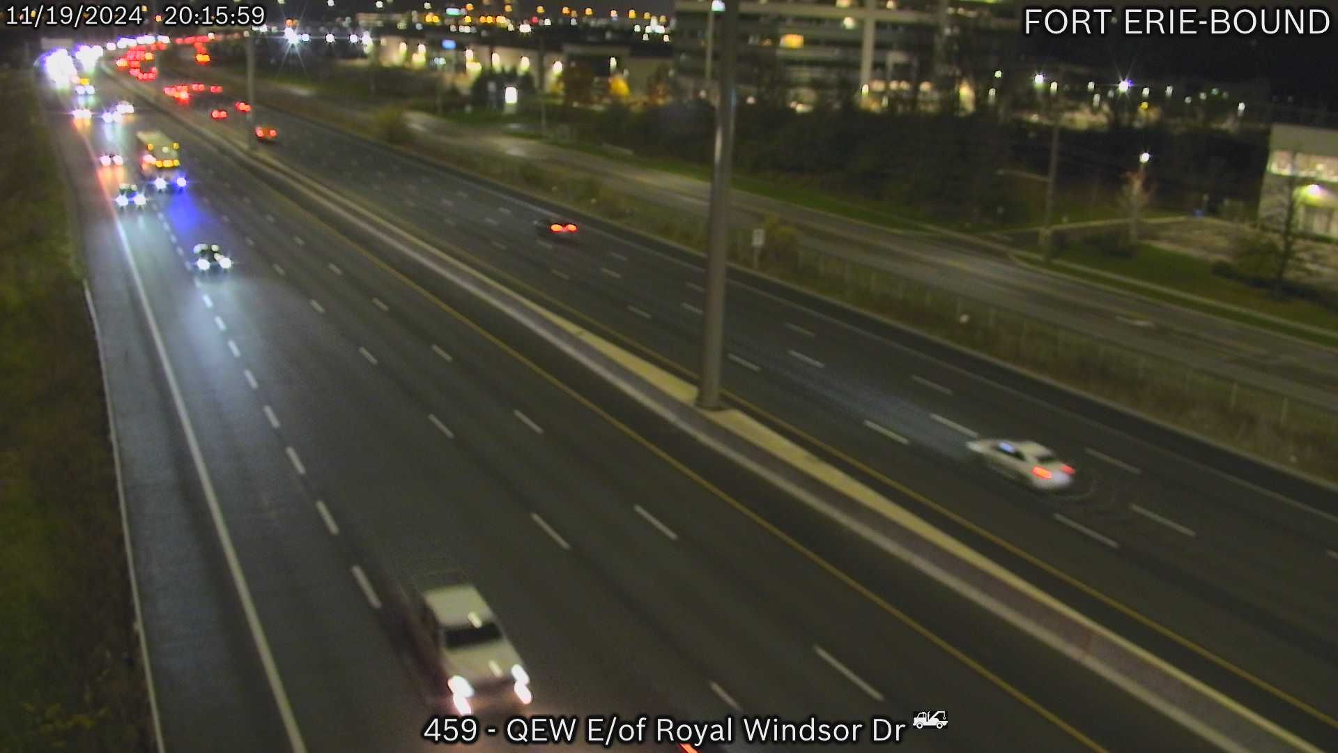 Mississauga: QEW East of Royal Windsor Drive