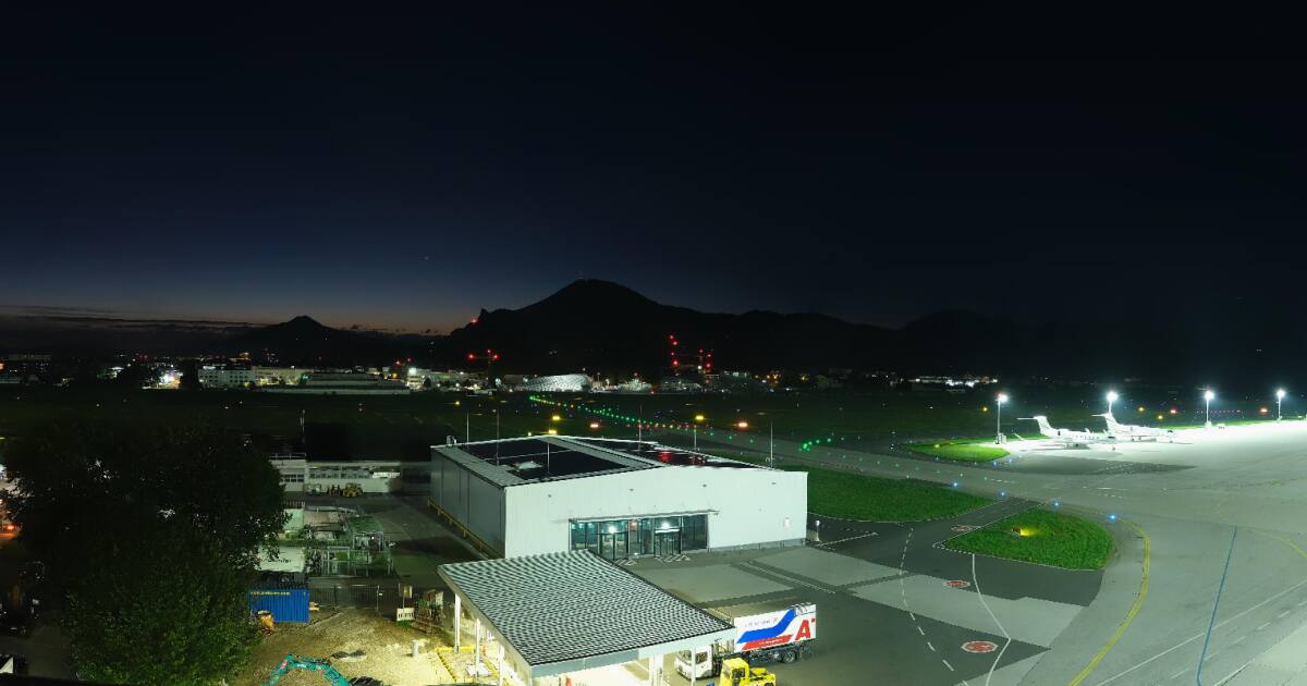 Webcam Salzburg: PANOMAX Salzburg Airport