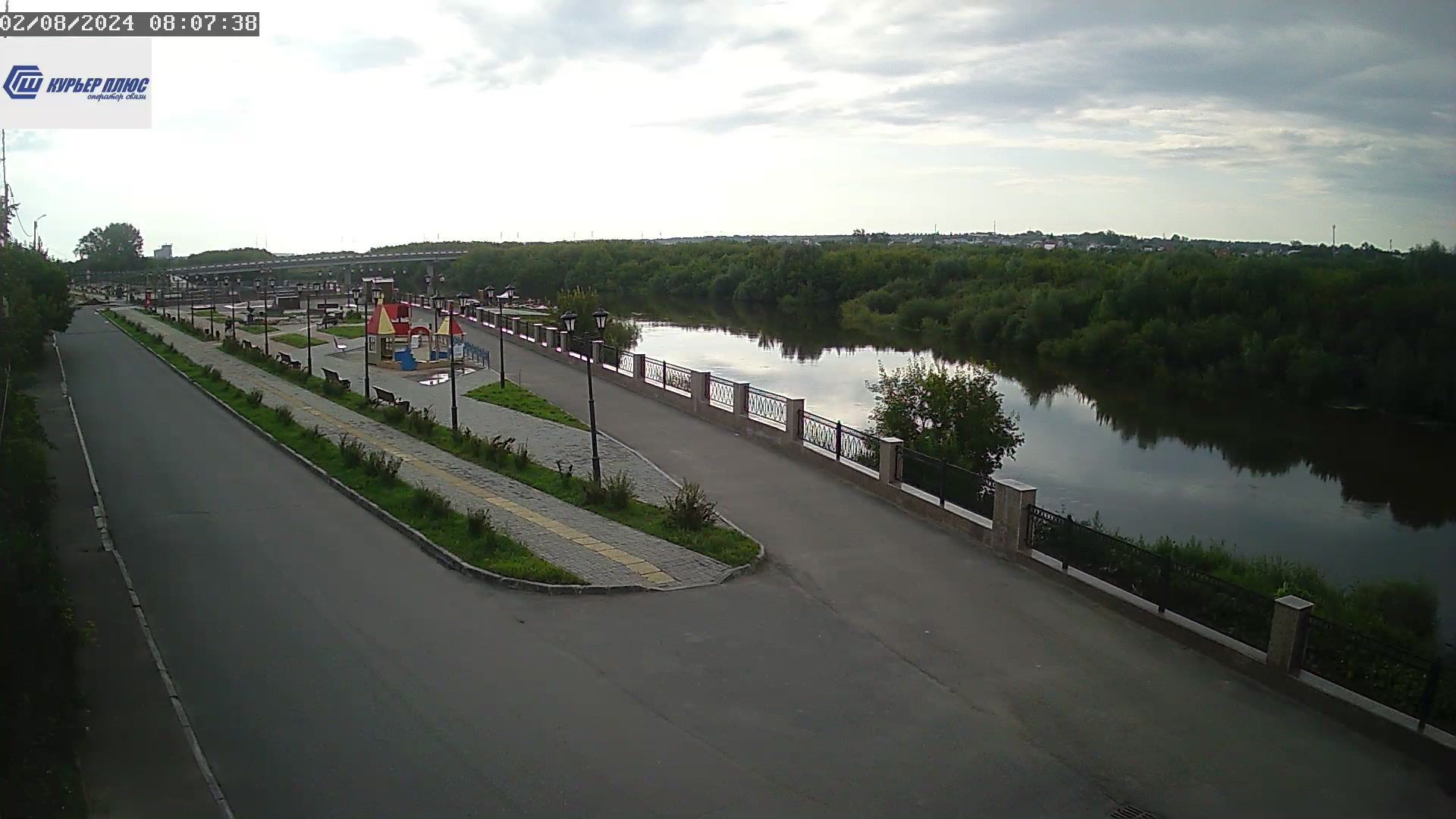 Верхнеполевской сельсовет › East
