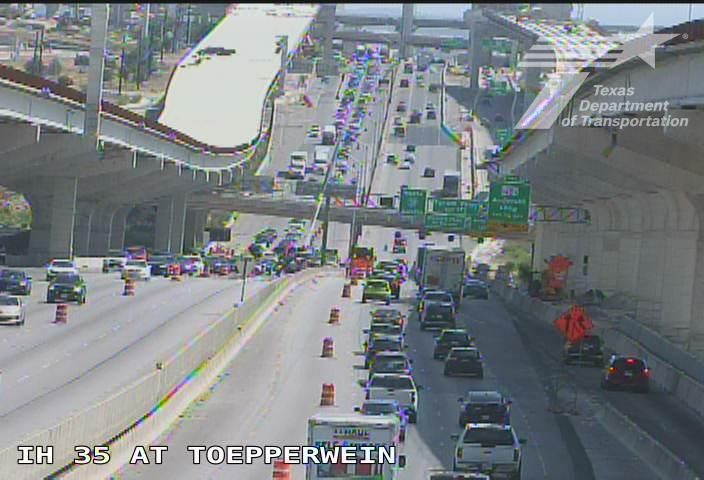 Live Oak › North: IH 35 at Toepperwein