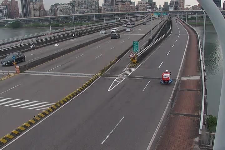 Taipei › West: Taipei Bridge