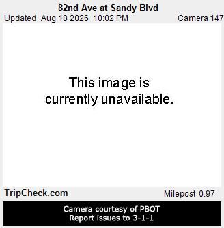 Maywood Park: ORE213 at Sandy Blvd