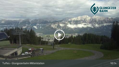 Webcam Tulfes: Glungezerbahn Mittelstation