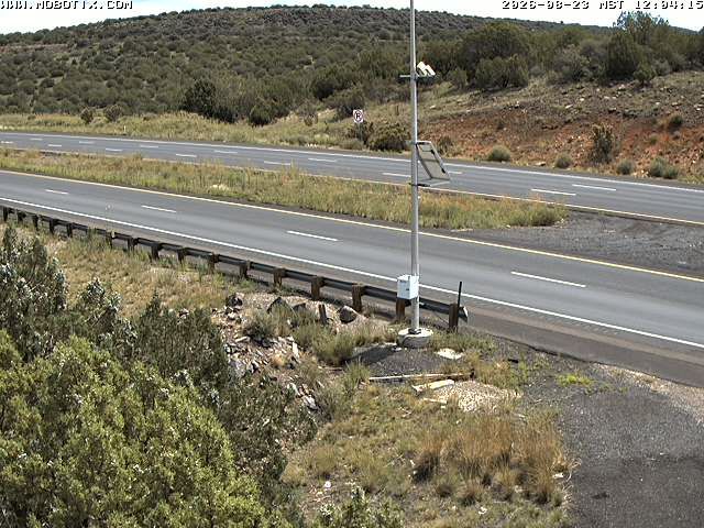 Coconino County › East: I-40 EB 154.19