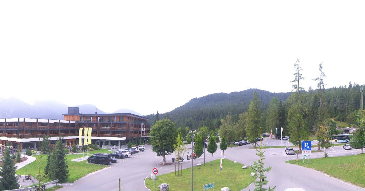 Webcam Ehrwald: PANOMAX Zugspitz Resort