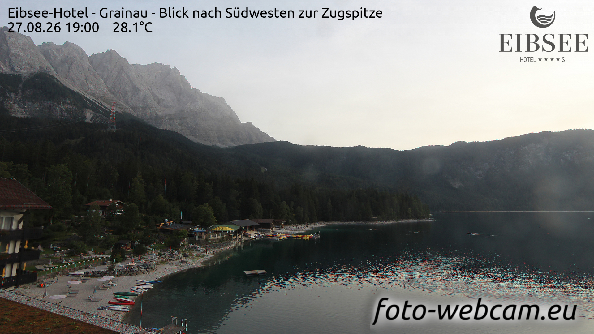 Webcam Grainau: HD Panorama Eibsee-Hotel