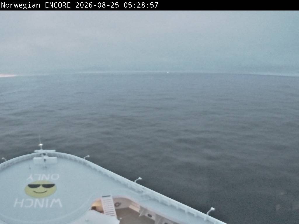Webcam Norwegian Encore: Live at Sea