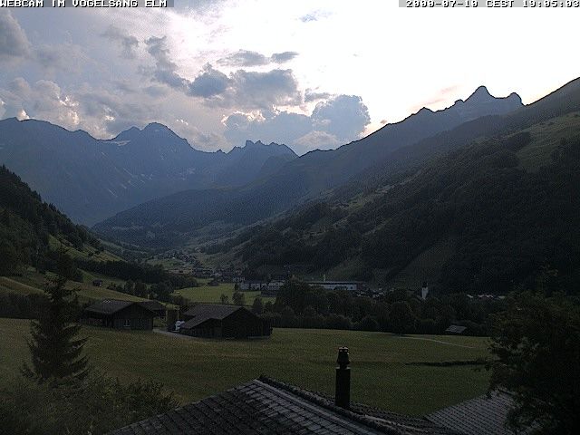 Glarus Sud: Village 2