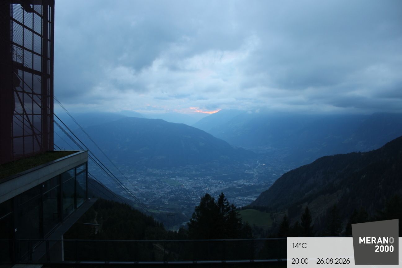 Hafling - Avelengo: Wandergebiet Schenna - Meran 2000
