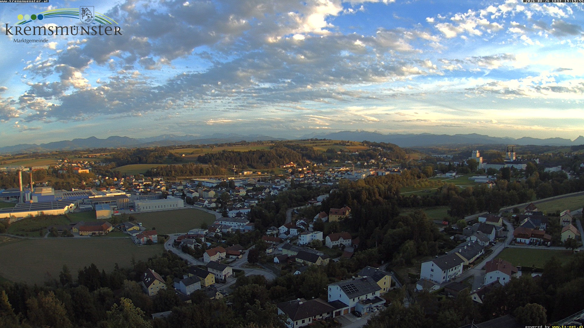 Webcam Kremsmünster: Panorama over Kremsmünster