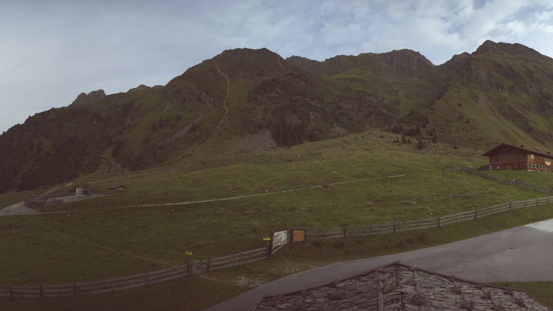 Gemeinde Neustift im Stubaital: Neustift im Stubaital - Oberissalm - Almhof