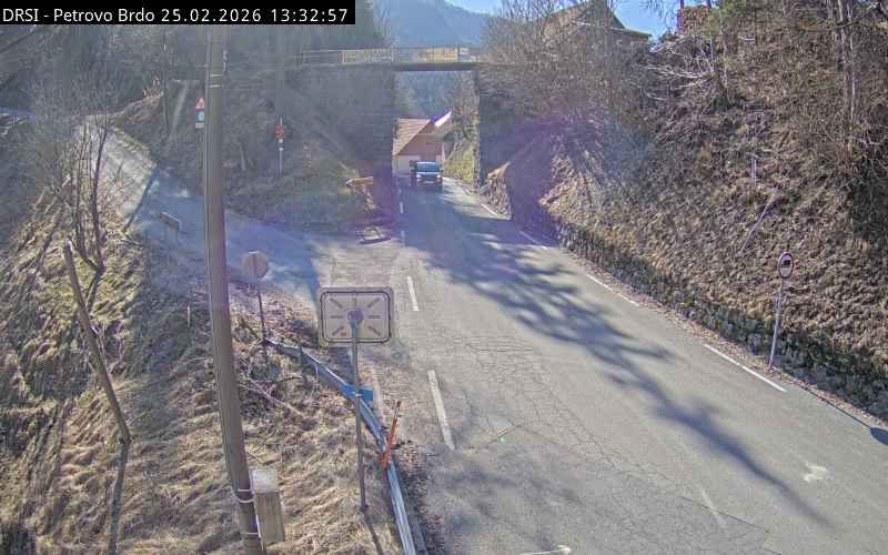 Tolmin: R2-403, Podbrdo - Petrovo Brdo, Petrovo Brdo