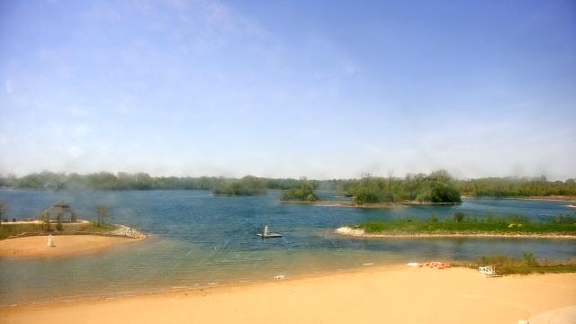 Webcam Crystal Lake, Illinois: Three Oaks Recreation Area