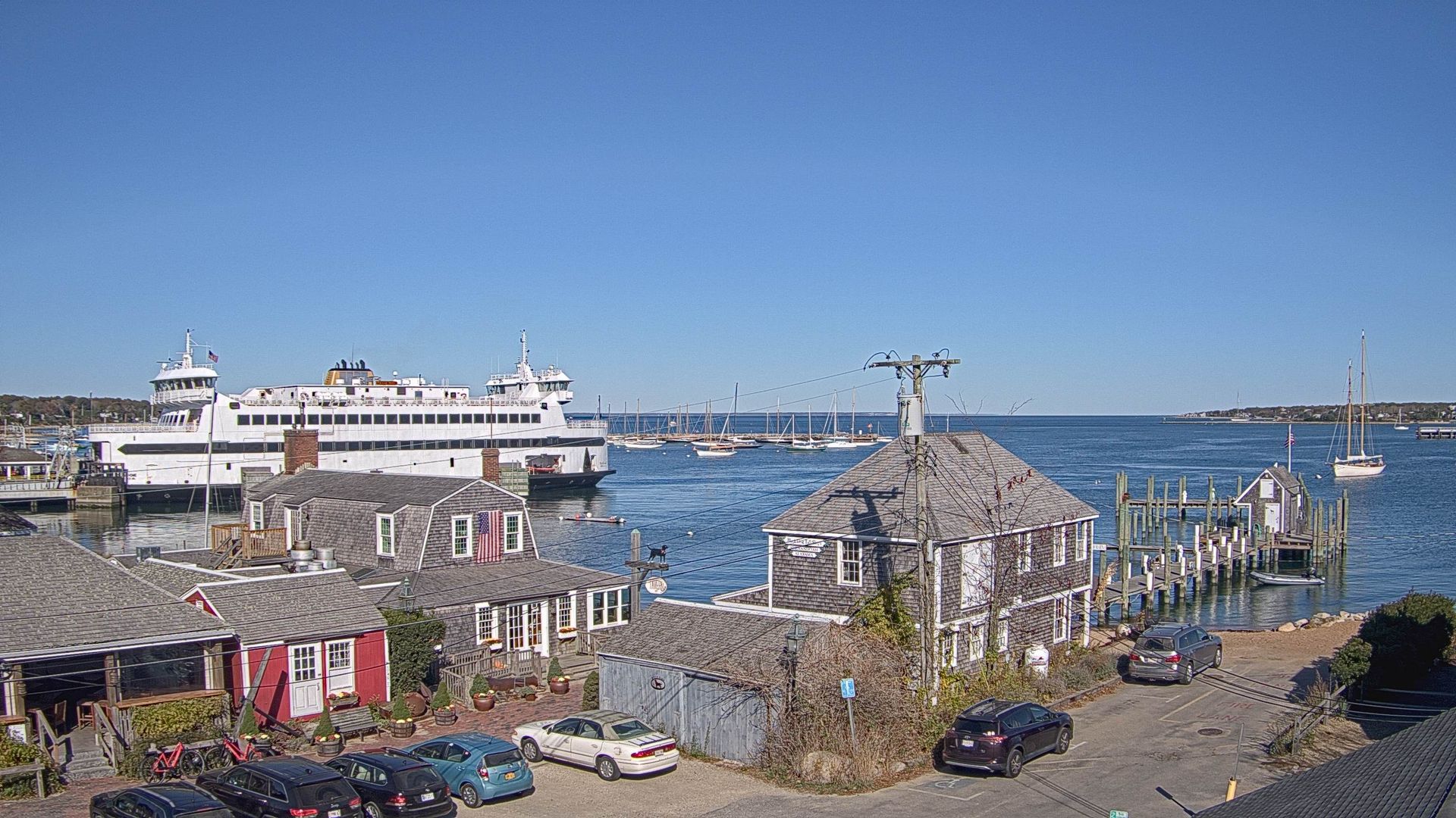 Tisbury › North-East: Vineyard Haven Harbor