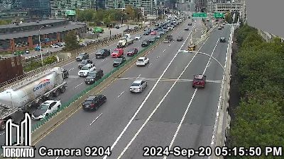 Toronto: Rees Street - Gardiner Expressway