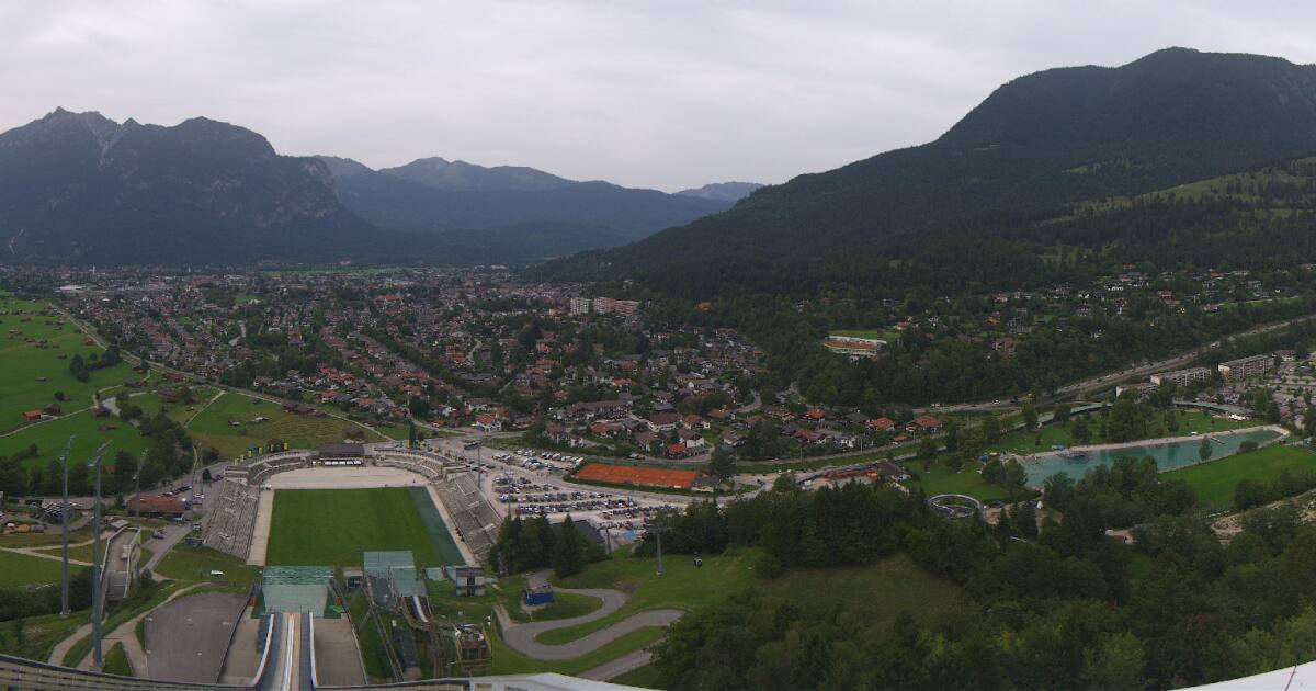 Webcam Garmisch-Partenkirchen: PANOMAX Olympiaschanze