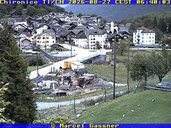 Webcam Chironico: View over Chironico