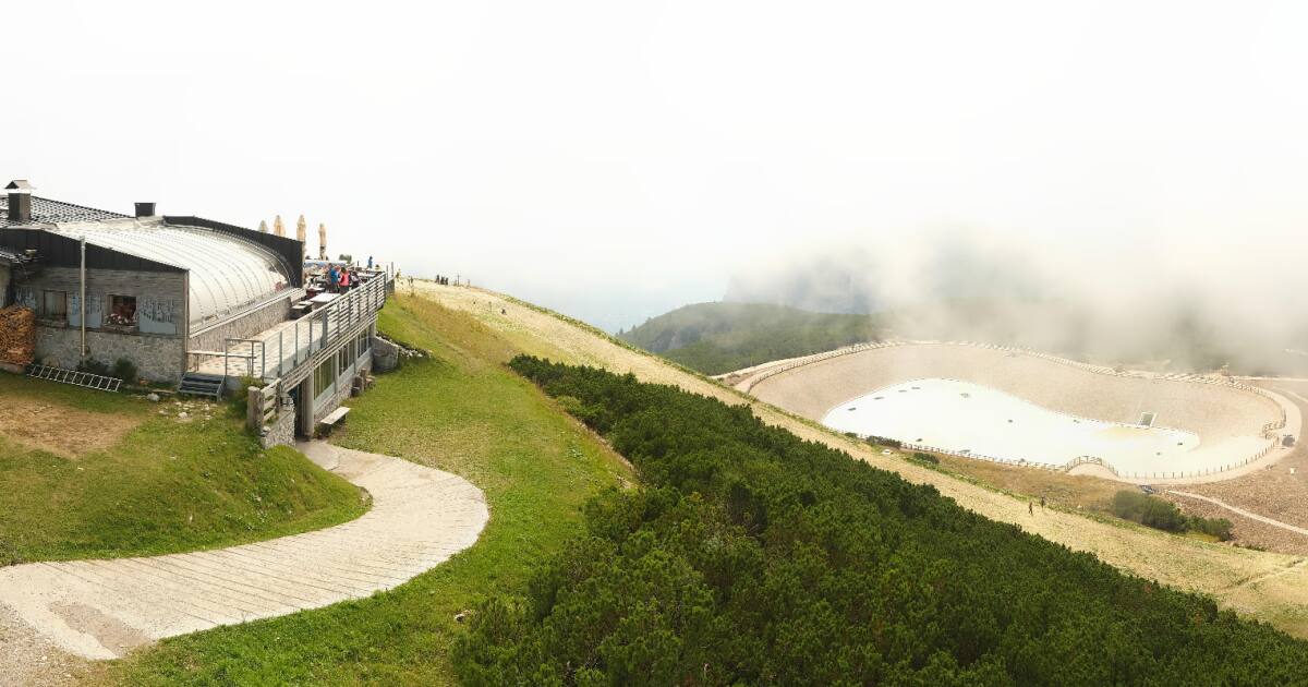 Webcam Zambana: PANOMAX Cima Paganella (2125 m)