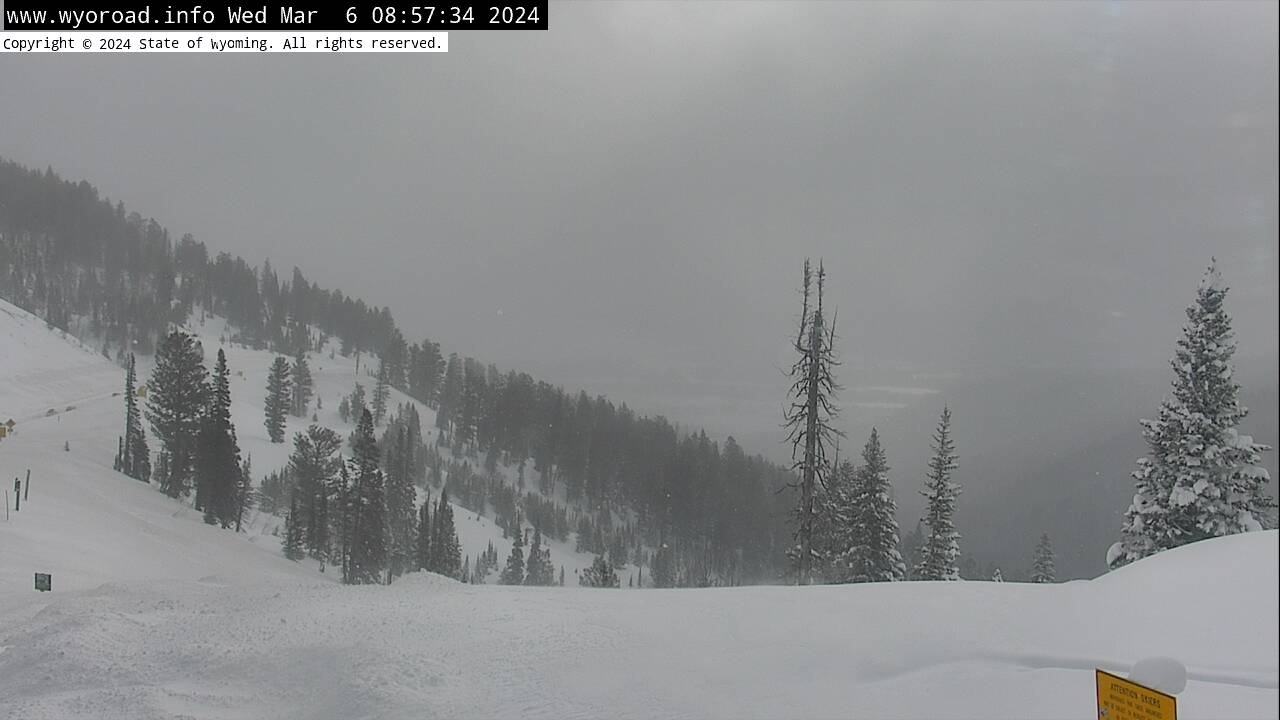 Webcam Wilson, Wyoming: Teton Pass - Traffic and Weather