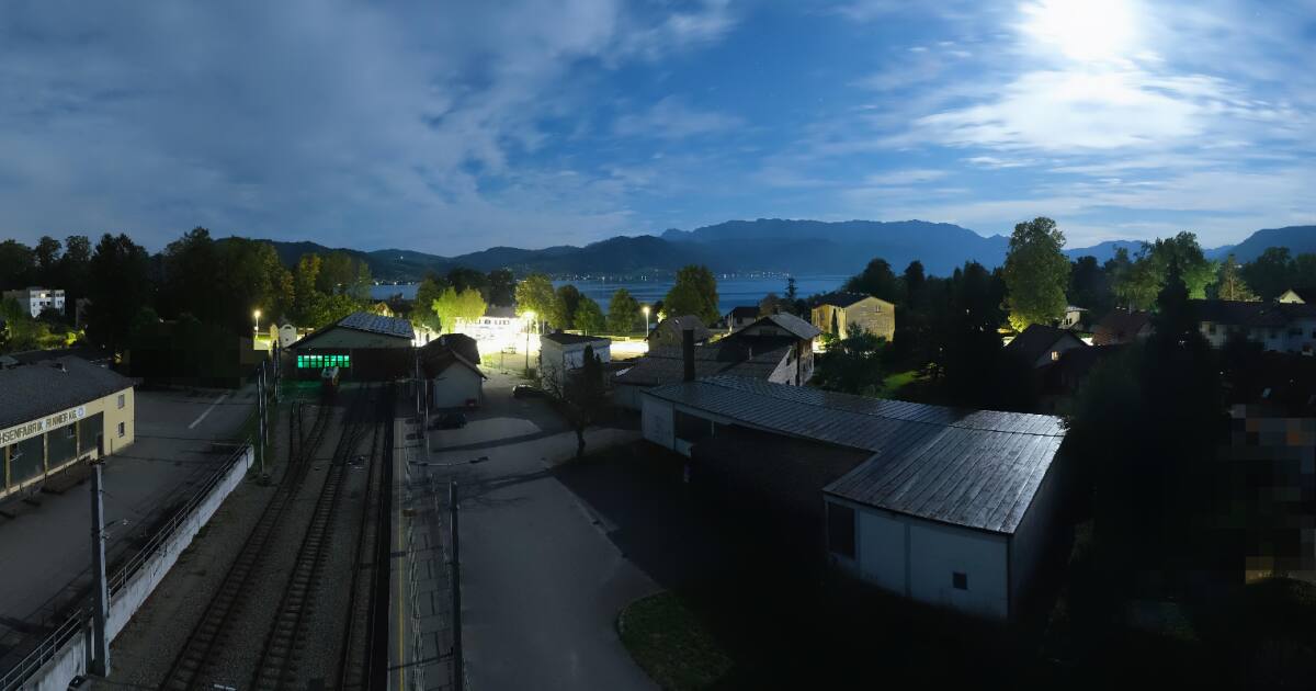 Webcam Attersee am Attersee: PANOMAX Bahnhof Attersee