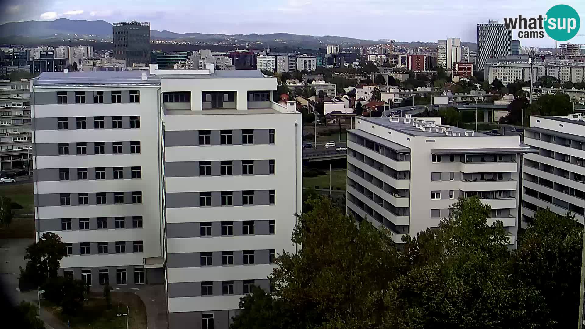 Webcam Zagreb: Interchange of Slavonska Avenue and Marin Držić Avenue