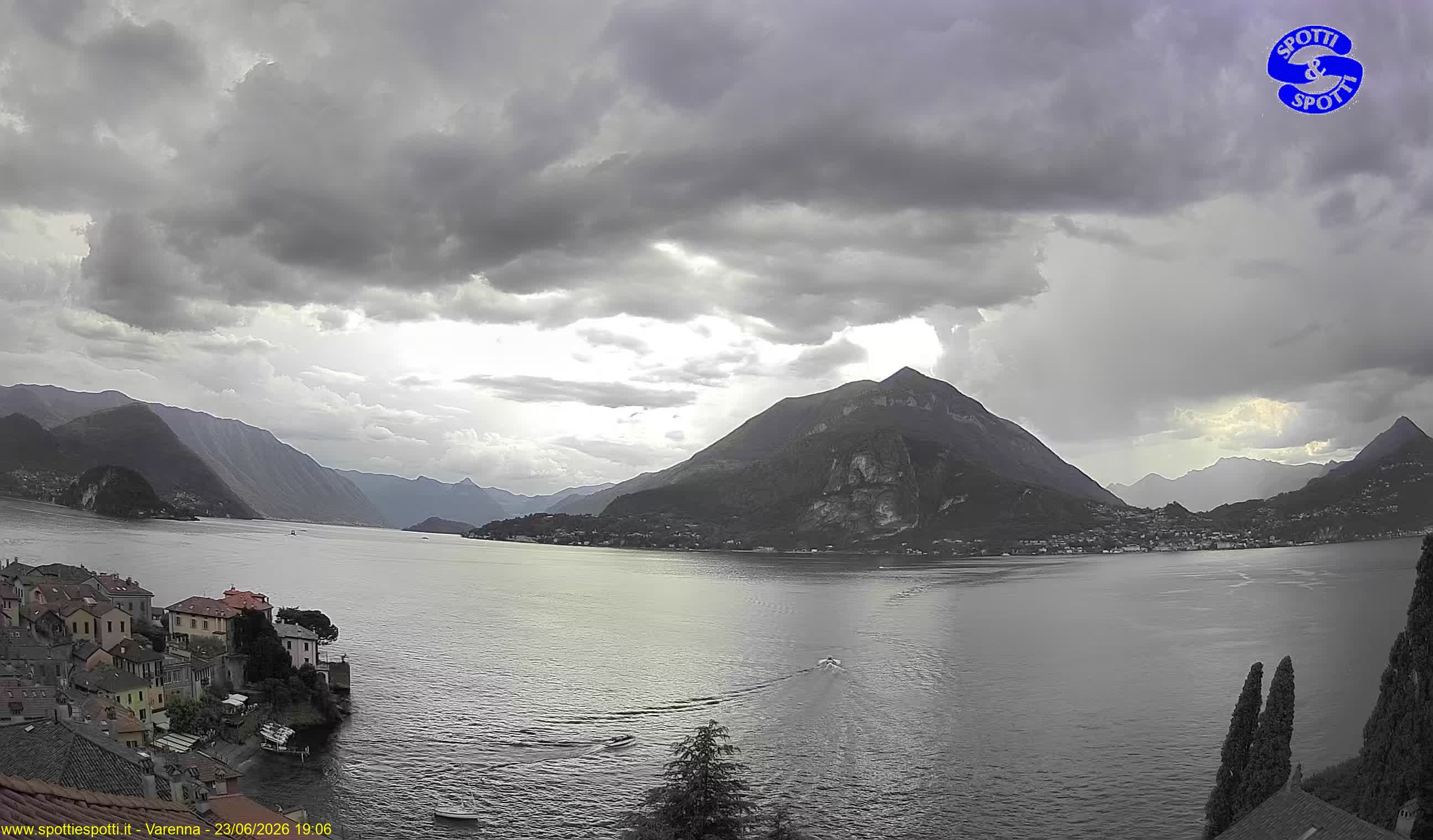 Webcam Varenna: Lake Como