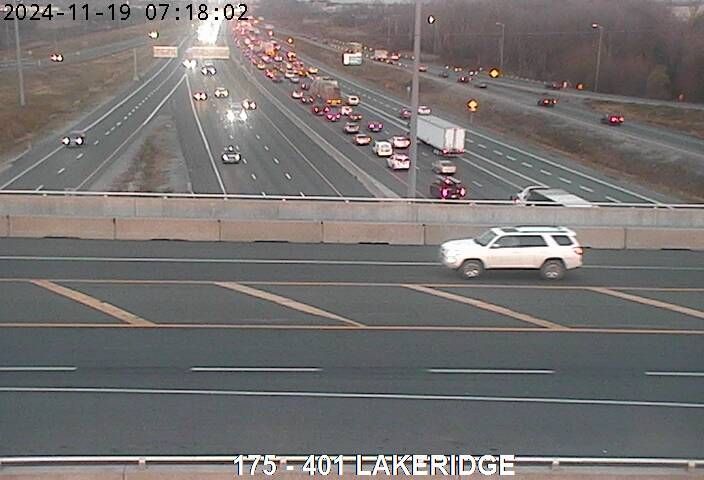 Ajax: 401 Near Lakeridge Road