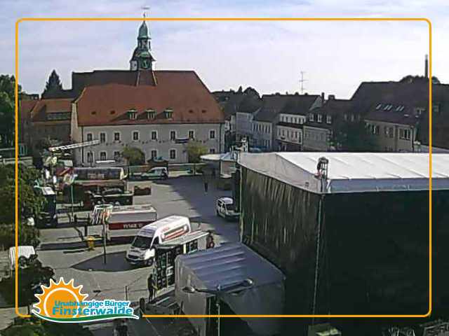 Webcam Finsterwalde: Market Square and Town Hall