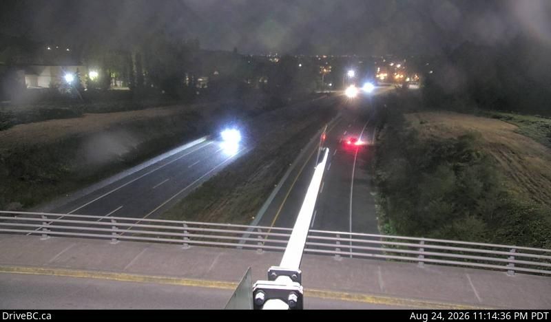 Beaver Lake › South: Hwy 17 at Royal Oak Dr, looking south