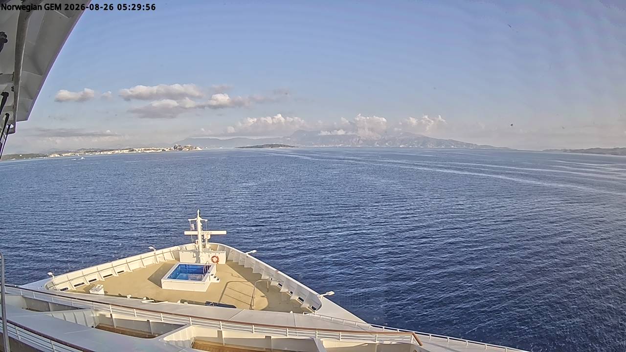 Webcam Norwegian Gem: Live at Sea