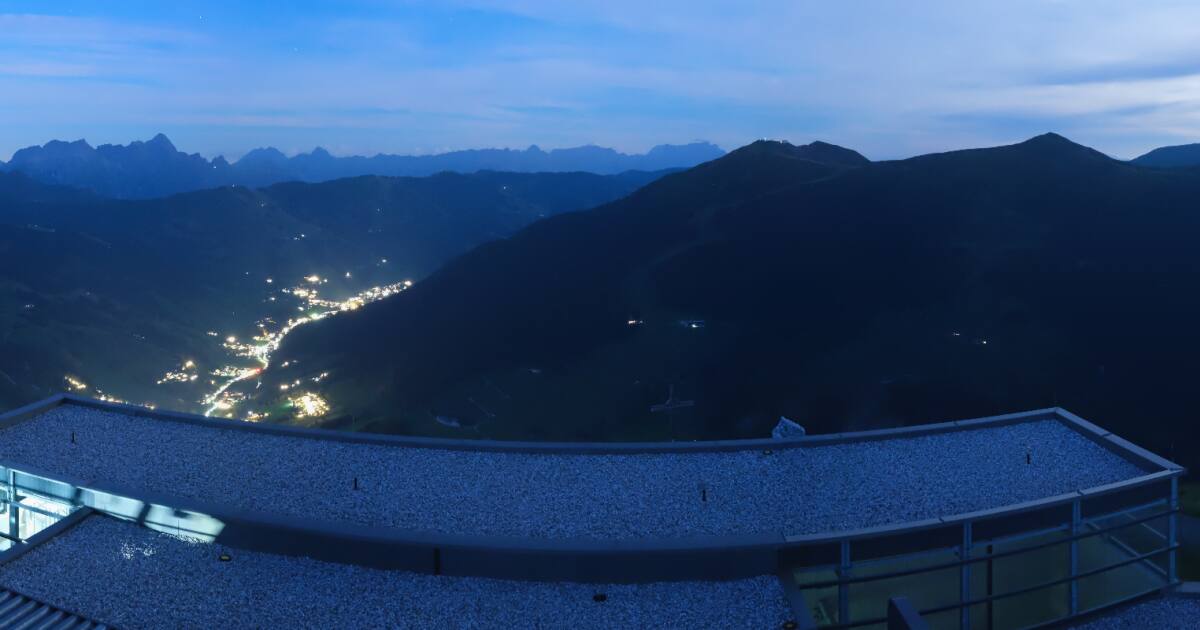 Webcam Hinterglemm: PANOMAX Zwölferkogel (1984 m)
