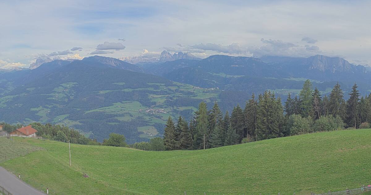 Webcam Villanders: PANOMAX Granpanorama Hotel Sambergerhof