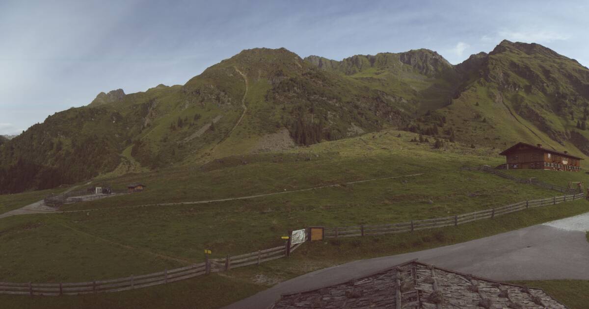 Webcam Neustift im Stubaital: PANOMAX Oberissalm im Stubaier Oberbergtal