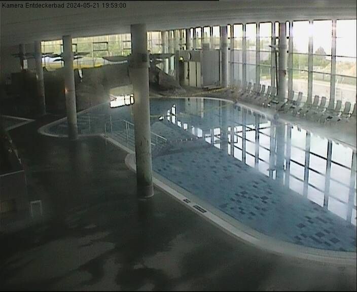 Damp: Neubau Entdeckerbad