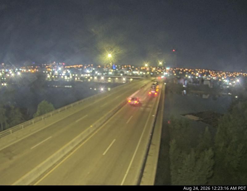 East Cambie › North: South end of Knight Street Bridge, looking north