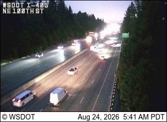 Kirkland: I-405 at MP 18.8: NE 100th St