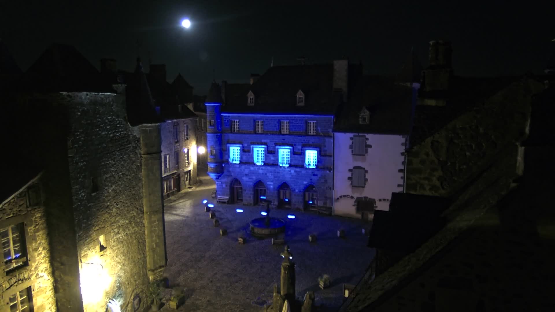 Webcam Salers: Historic Center