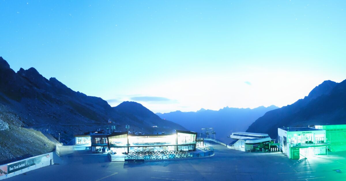 Webcam Sölden: PANOMAX Rettenbachgletscher (2.680 m)