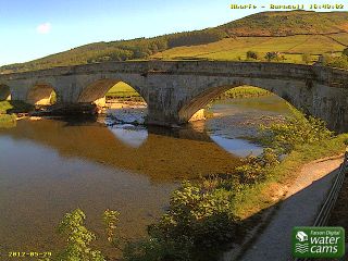 Webcam Burnsall: River Wharfe at Burnsall