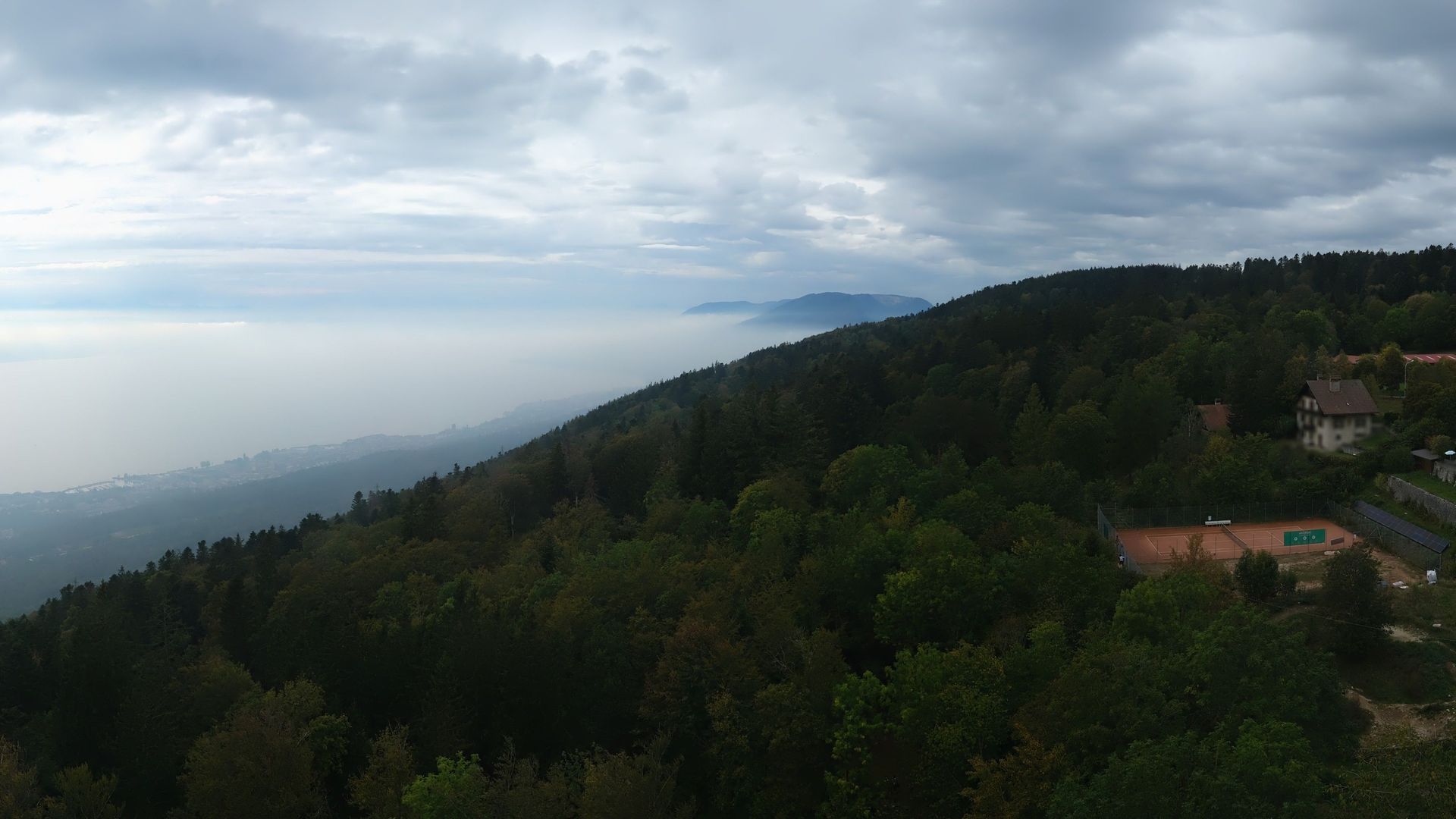 Neuchatel: Lake Neuchâtel
